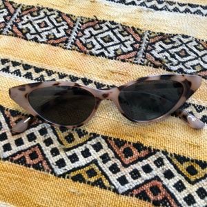 ASOS CAT EYE SUNGLASSES